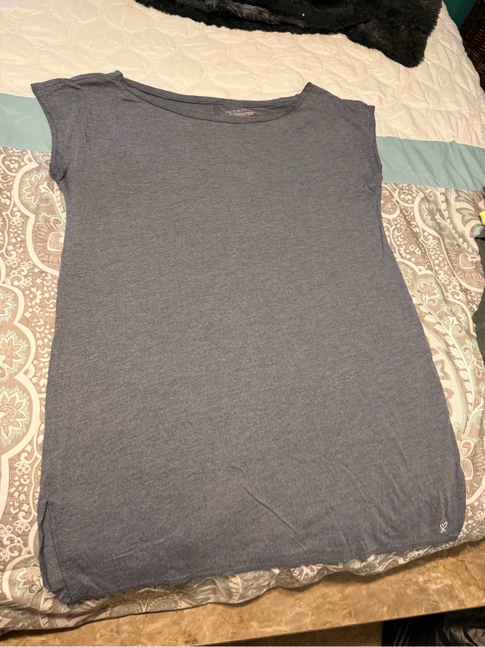 Women’s Victoria Secret Sleeveless Scoops Neck Top - Gray